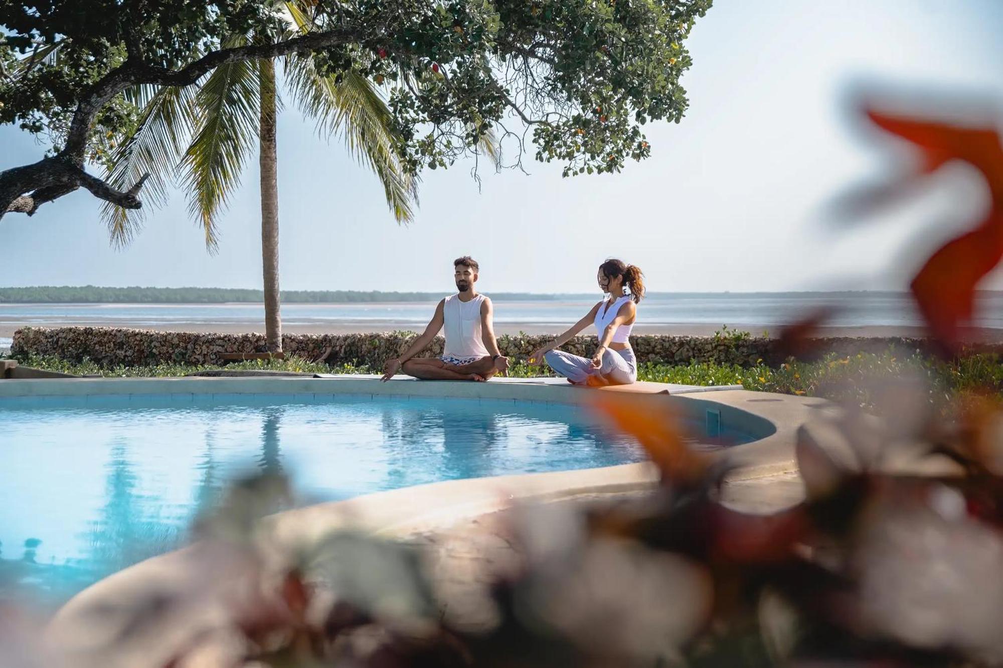 Mwazaro Beach Lodge Shimoni Exteriör bild