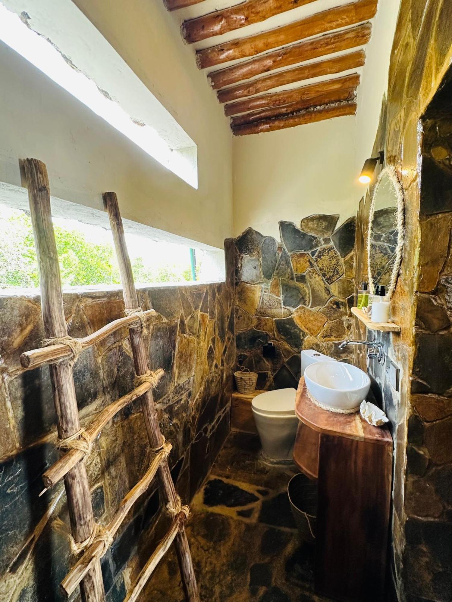Mwazaro Beach Lodge Shimoni Rum bild